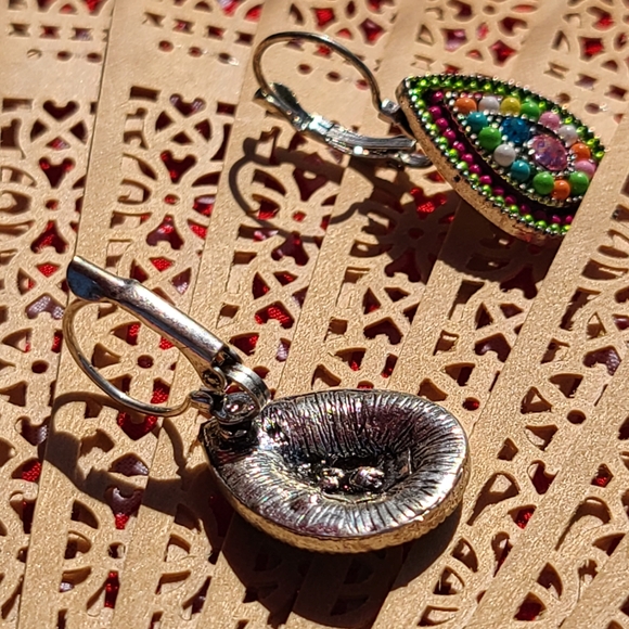 Vintage Jewelry - Colorful Beaded Teardrop Earrings RETRO old Jewelry